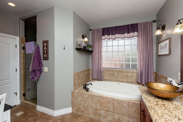 868 Grand Vista Way, Grand Junction, CO 81506