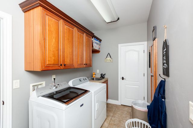 868 Grand Vista Way, Grand Junction, CO 81506
