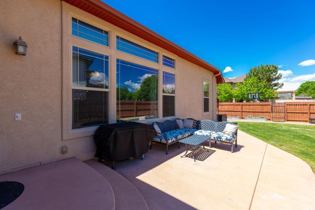 868 Grand Vista Way, Grand Junction, CO 81506