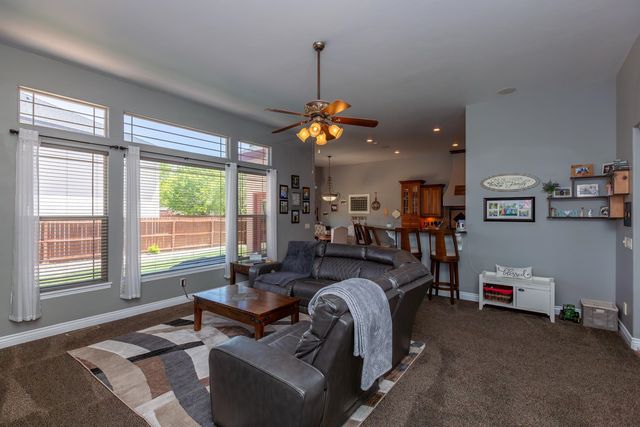 868 Grand Vista Way, Grand Junction, CO 81506