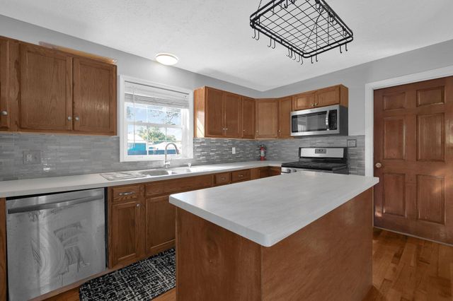 1091 Vernon Drive, Columbus, OH 43207