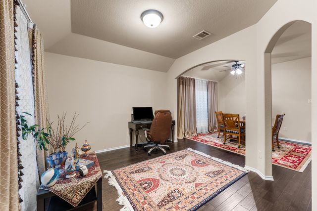 201 whitman Drive, Mckinney, TX 75072