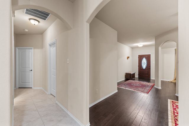 201 whitman Drive, Mckinney, TX 75072