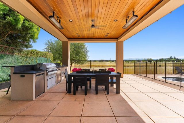 16780 Cabernet Circle, Morgan Hill, CA 95037