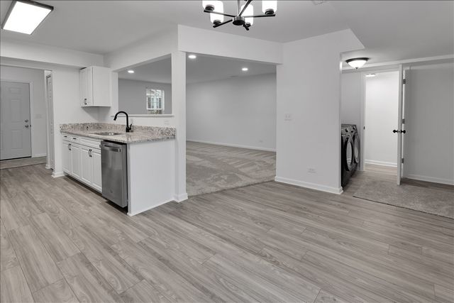 984 Four Seasons Boulevard, Aurora, IL 60504