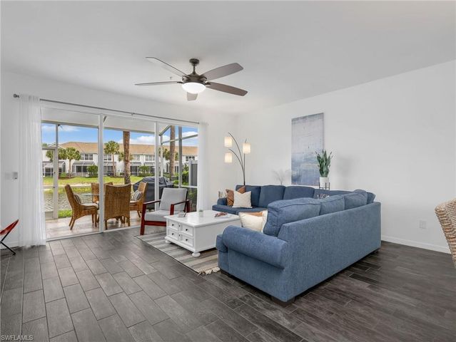 15620 Marcello CIR 160, Naples, FL 34110