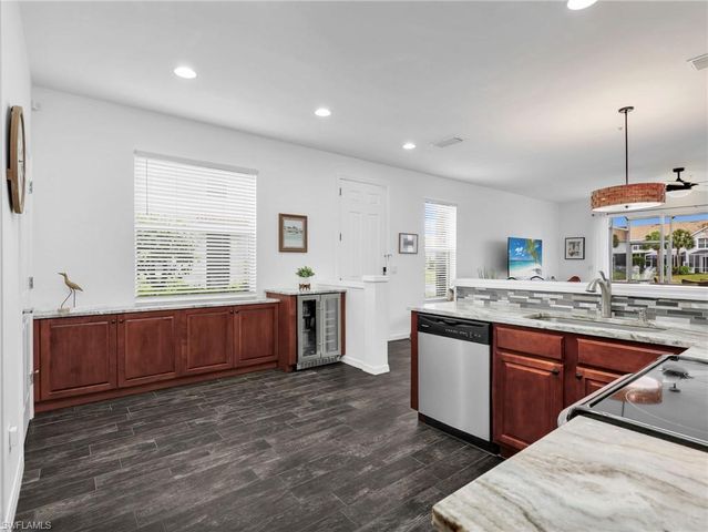 15620 Marcello CIR 160, Naples, FL 34110