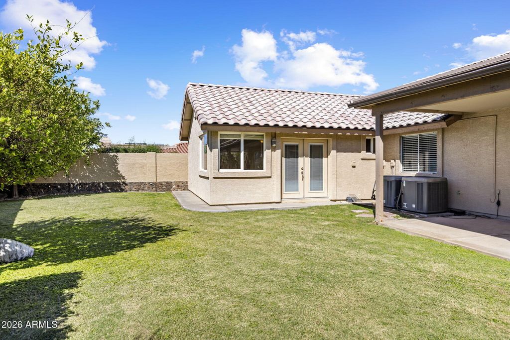 Image 36 of property listing at 12802 N 8TH Avenue, Phoenix, AZ 85029