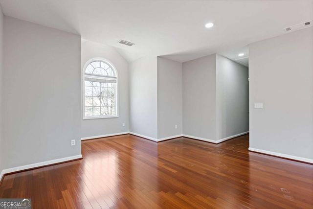 5737 Williamsburg Drive, Norcross, GA 30093