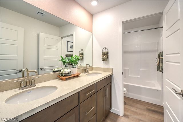 6016 Bamboo Breeze Way, North Las Vegas, NV 89081