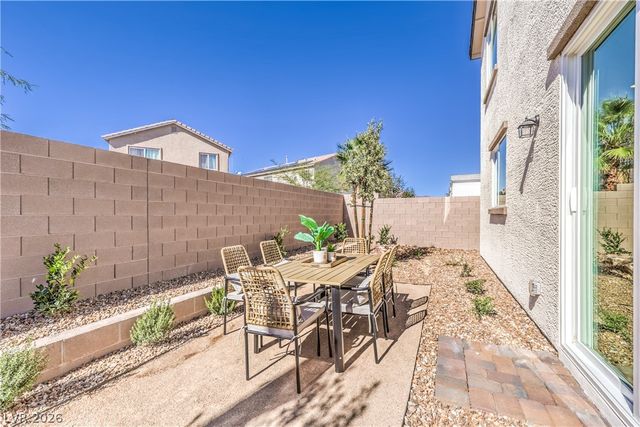 6016 Bamboo Breeze Way, North Las Vegas, NV 89081