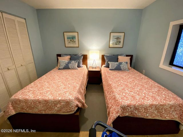 10 N 11TH Avenue N 102, Jacksonville Beach, FL 32250