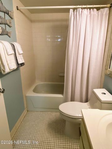 10 N 11TH Avenue N 102, Jacksonville Beach, FL 32250