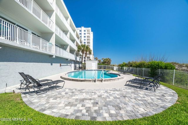 10 N 11TH Avenue N 102, Jacksonville Beach, FL 32250