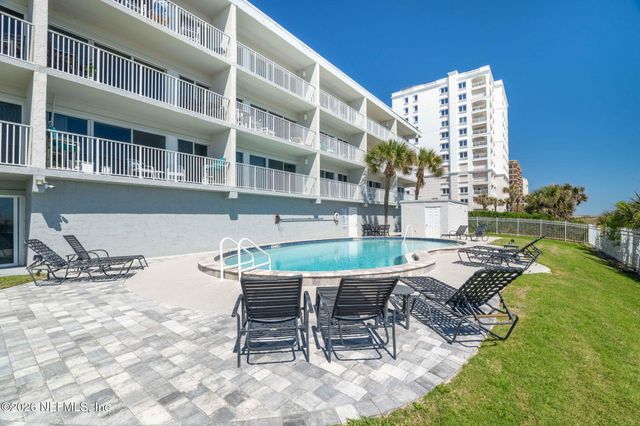 10 N 11TH Avenue N 102, Jacksonville Beach, FL 32250