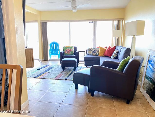 10 N 11TH Avenue N 102, Jacksonville Beach, FL 32250