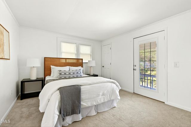 913 Washington Street, Durham, NC 27701