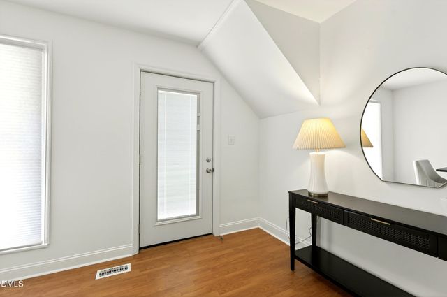 913 Washington Street, Durham, NC 27701