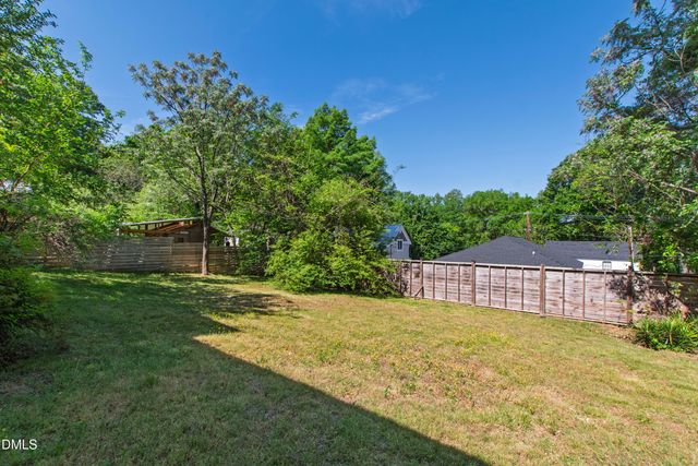 913 Washington Street, Durham, NC 27701