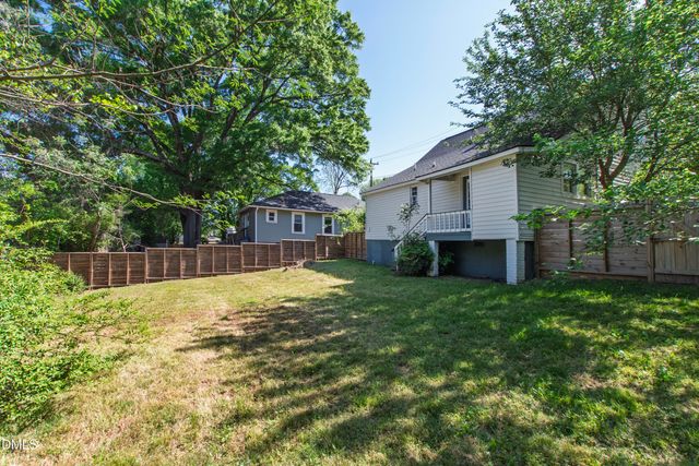 913 Washington Street, Durham, NC 27701