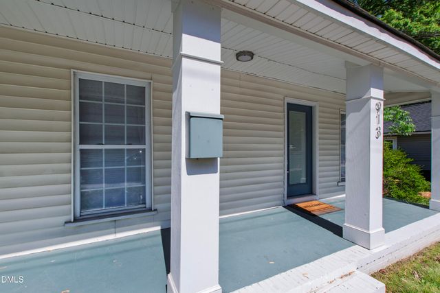 913 Washington Street, Durham, NC 27701