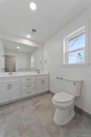 4312 Samoset Road, Royal Oak, MI 48073