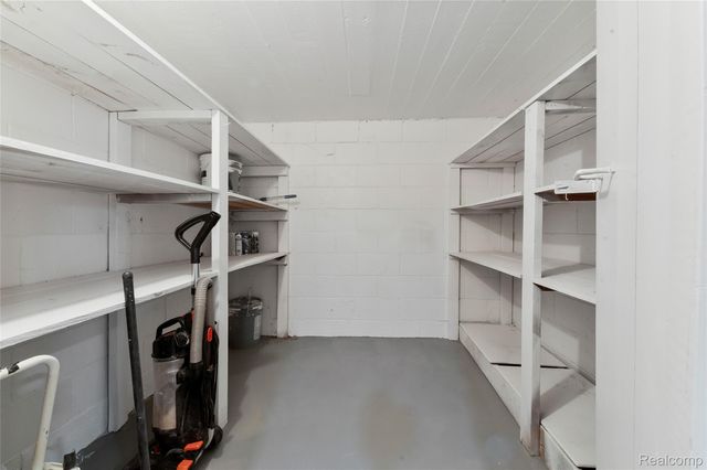 4312 Samoset Road, Royal Oak, MI 48073