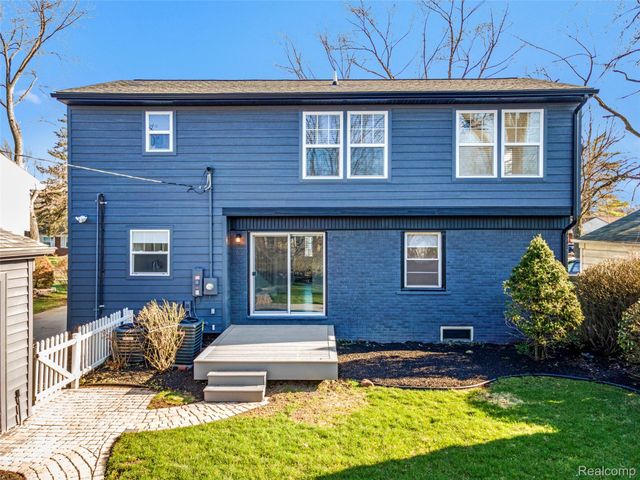 4312 Samoset Road, Royal Oak, MI 48073
