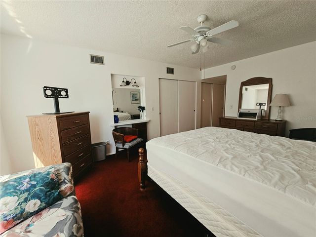 2292 COSTA RICAN DRIVE 24, Clearwater, FL 33763