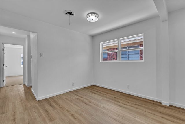 408 Simmons Drive, Hurst, TX 76053