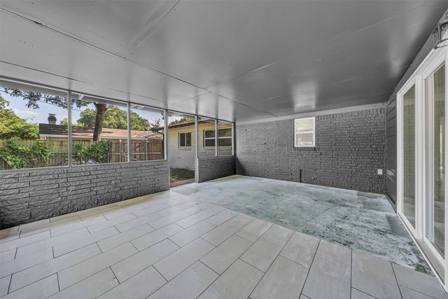 408 Simmons Drive, Hurst, TX 76053