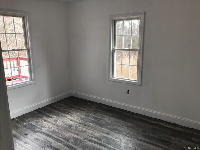 3710 Rte 52, Pine Bush, NY 12566