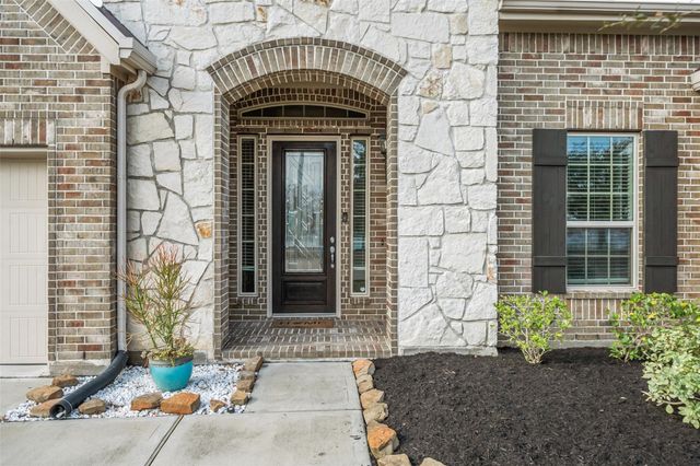 3022 Tranquility Lake Estates Boulevard, Pearland, TX 77584