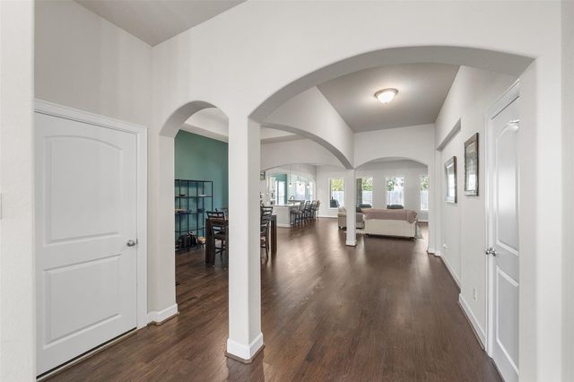 3022 Tranquility Lake Estates Boulevard, Pearland, TX 77584