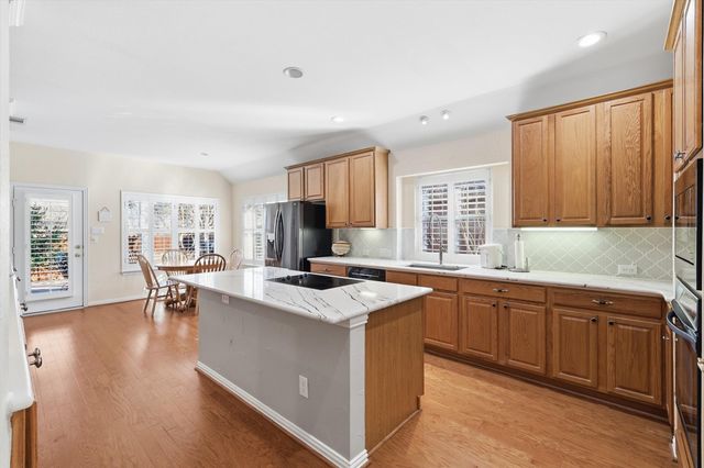 608 Crestbrook Drive, Flower Mound, TX 75028