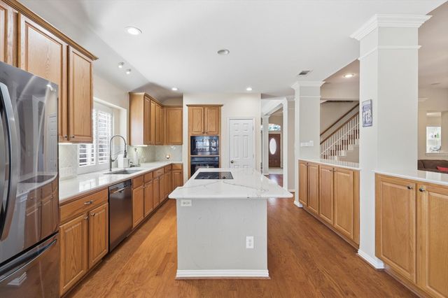 608 Crestbrook Drive, Flower Mound, TX 75028