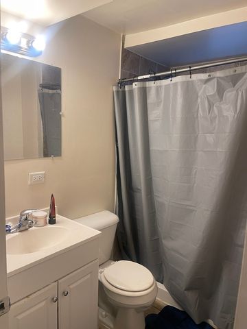 17720 Central Park Avenue, Country Club Hills, IL 60478