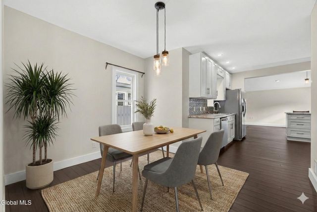 17 Murdock Avenue, Glens Falls, NY 12801