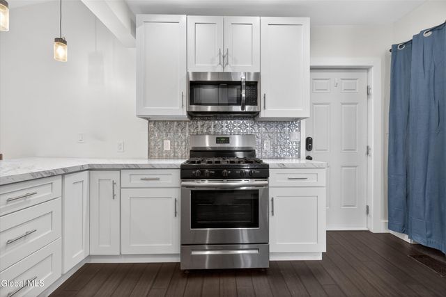 17 Murdock Avenue, Glens Falls, NY 12801