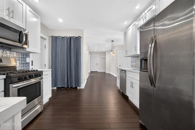 17 Murdock Avenue, Glens Falls, NY 12801