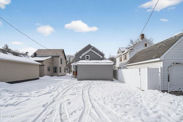 17 Murdock Avenue, Glens Falls, NY 12801