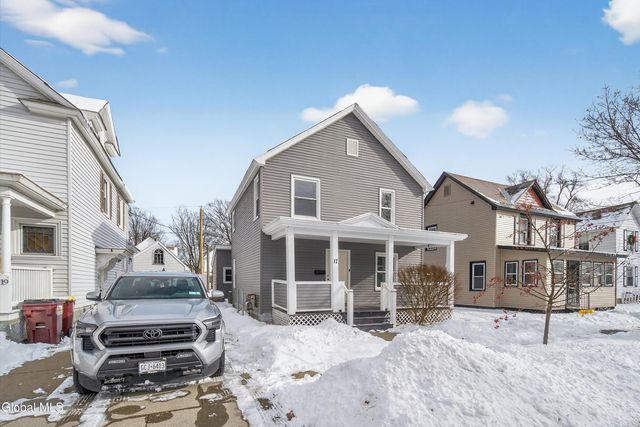 17 Murdock Avenue, Glens Falls, NY 12801