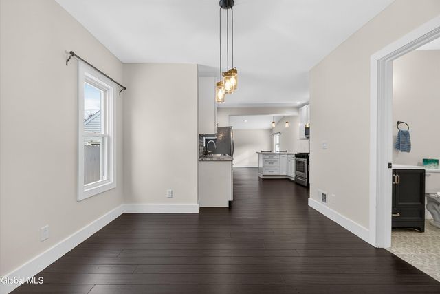 17 Murdock Avenue, Glens Falls, NY 12801