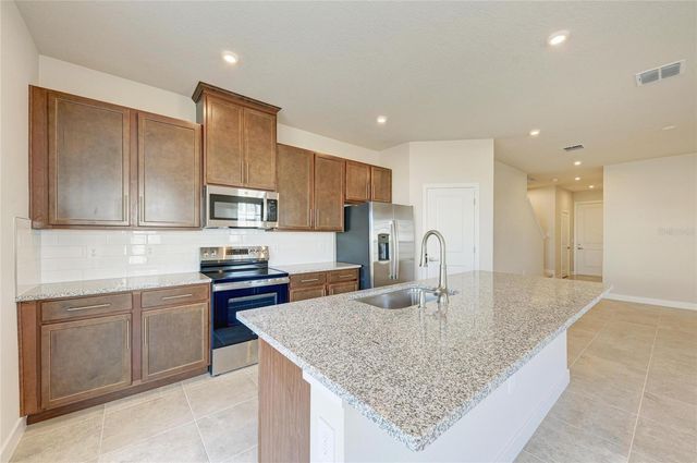 12435 AMBER CREEK CIRCLE, Bradenton, FL 34211