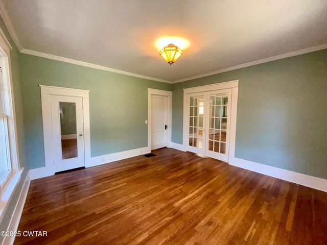 425 Arlington Ave, Jackson, TN 38301