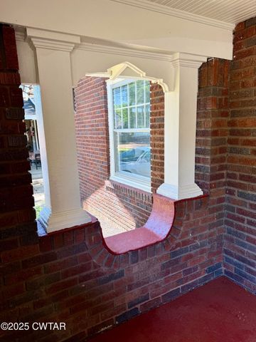 425 Arlington Ave, Jackson, TN 38301