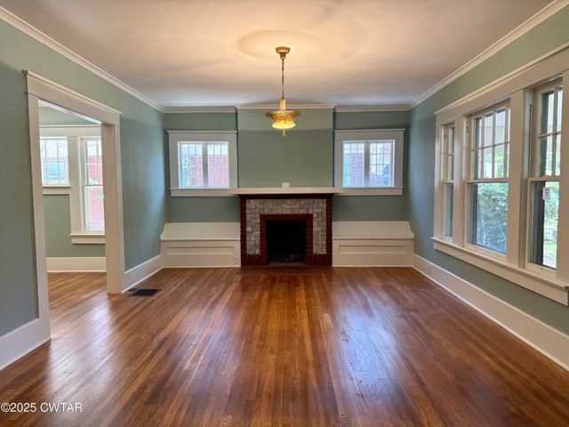 425 Arlington Ave, Jackson, TN 38301