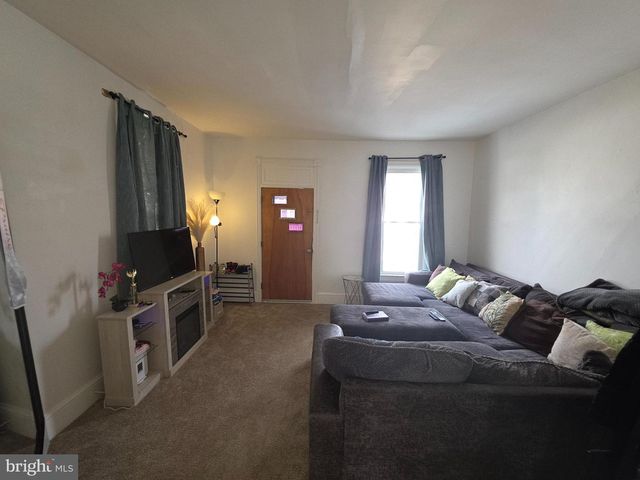 127 E LEE ST, Hagerstown, MD 21740
