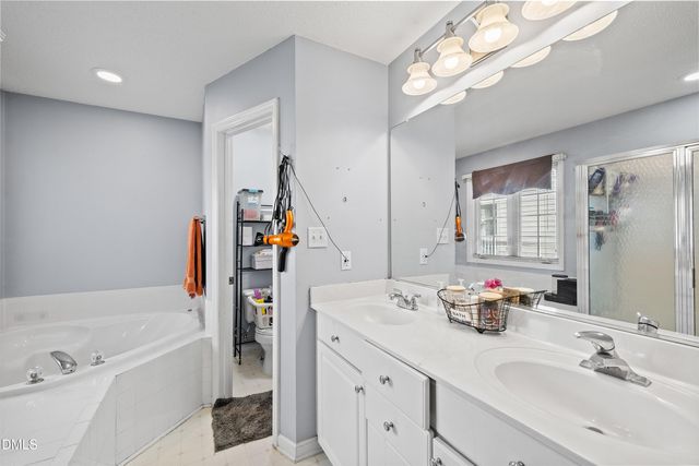 8016 Criswell Crescent, Raleigh, NC 27615