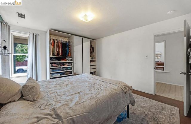 220 Perkins Ave, Vallejo, CA 94590